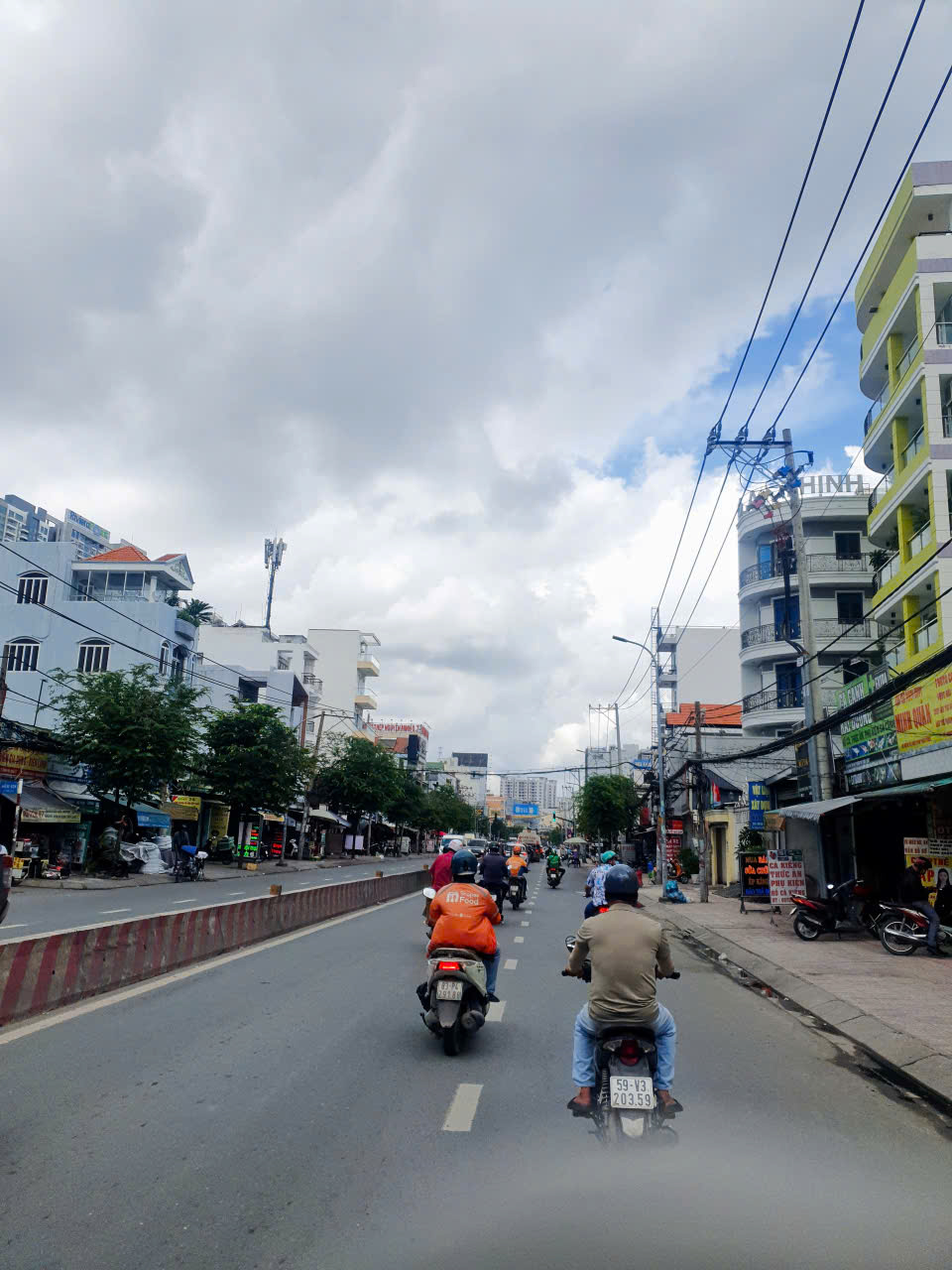 BÁN NHÀ QUẬN 7 - HUỲNH TẤN PHÁT - 2 TẦNG - 120MV - 8 TỶ - 3 MẶT TIỀN GẦN PHÚ MỸ HƯNG - CÓ DÒNG TIỀN