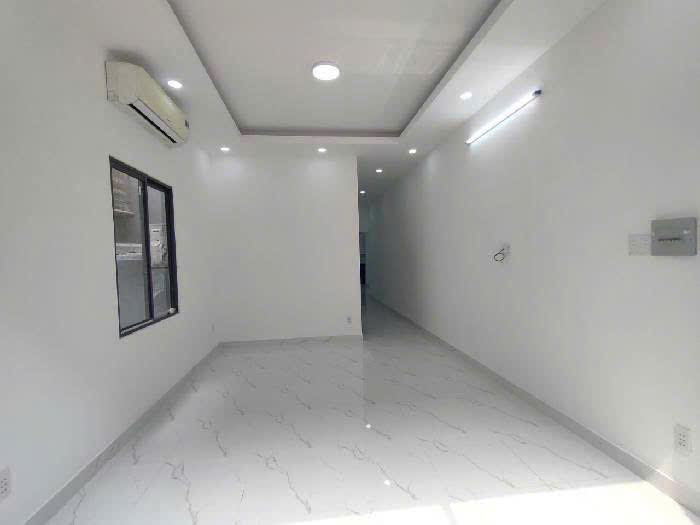bán nhà Hiep Bình Phước