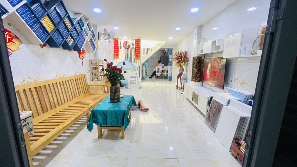 bán nhà Hiep Bình Phước GẦN Vạn Phúc