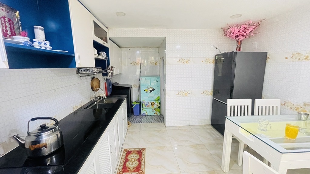 bán nhà Hiep Bình Phước GẦN Vạn Phúc