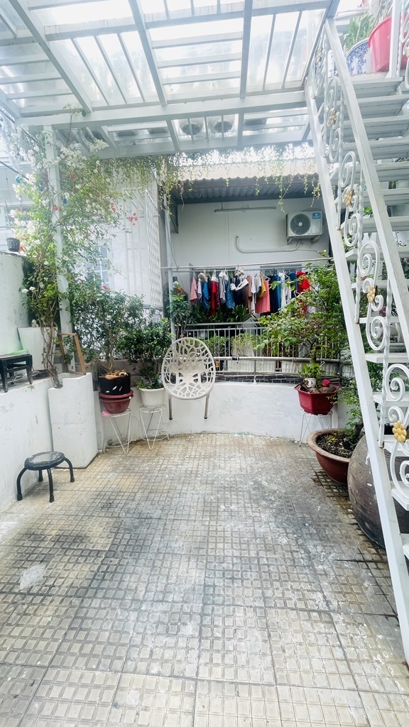 bán nhà Hiep Bình Phước GẦN Vạn Phúc