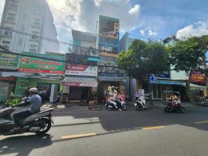 MẶT TIỀN KINH DOANH - LÊ VĂN LƯƠNG- TÂN QUY- 4TÂNG HOÀN CÔNG ĐẦY ĐỦ- CĂN GÓC