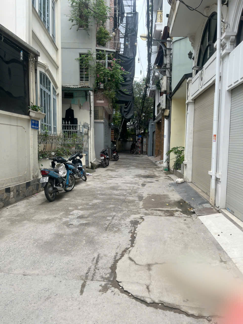 BÁN NHÀ NGỌC THUỴ - Ô TÔ VÀO NHÀ - GẦN CHỢ NGỌC THUỴ - 31.5M2 5 TẦNG CHỈ 7.X TỶ