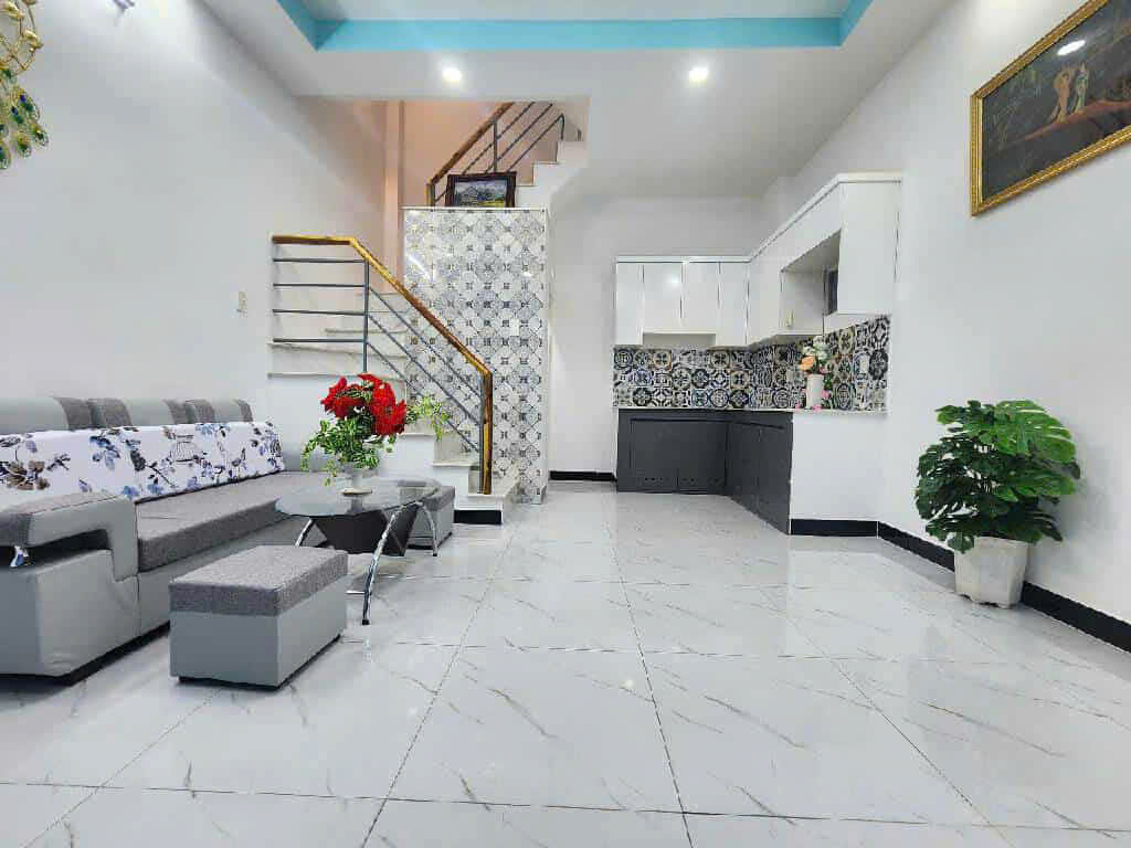 NHÀ 3 TẦNG CĂN GÓC 2 MẶT HẺM , GẦN MẶT TIỀN ĐƯỜNG HƯNG PHÚ QUẬN 8 GIÁ CHỈ 4TỶ.