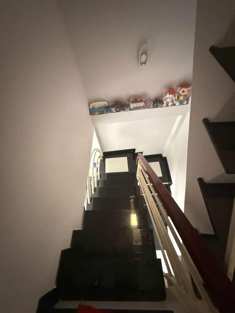 NHÀ 3 TẦNG, GẦN 50M2 , 4PN ,NGAY CẦU NHỊ THIÊN ĐƯỜNG ,PHẠM THẾ HIỂN Q8,   CHỈ 5 TỶ.
