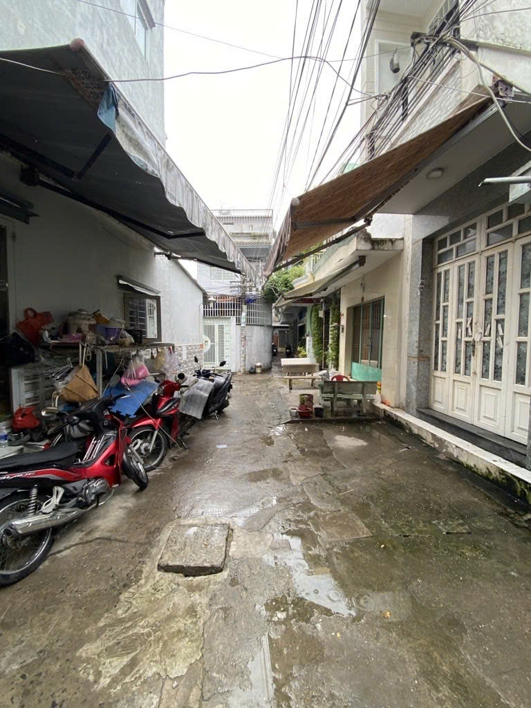 NHỈNH 4 TỶ -NHÀ ĐẸP 2 LẦU - SỔ HỒNG RIÊNG-PHẠM THẾ HIỂN- P.5Q.8