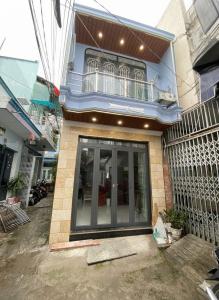 NHỈNH 4 TỶ -NHÀ ĐẸP 2 LẦU - SỔ HỒNG RIÊNG-PHẠM THẾ HIỂN- P.5Q.8