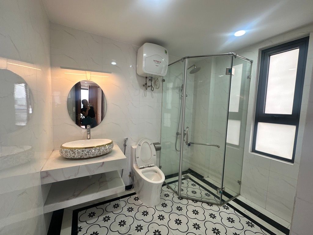 BÁN NHÀ - ĐƯỜNG NGUỄN VĂN LINH, SÀI ĐỒNG, LONG BIÊN, HÀ NỘI - LÔ GÓC 2 MẶT TIỀN, 6 TẦNG, THANG MÁY