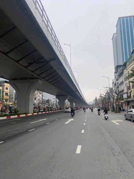 Cần bán gấp nhà shophouse Imperia sky garden 423 Minh Khai, 5.3 tỷ.