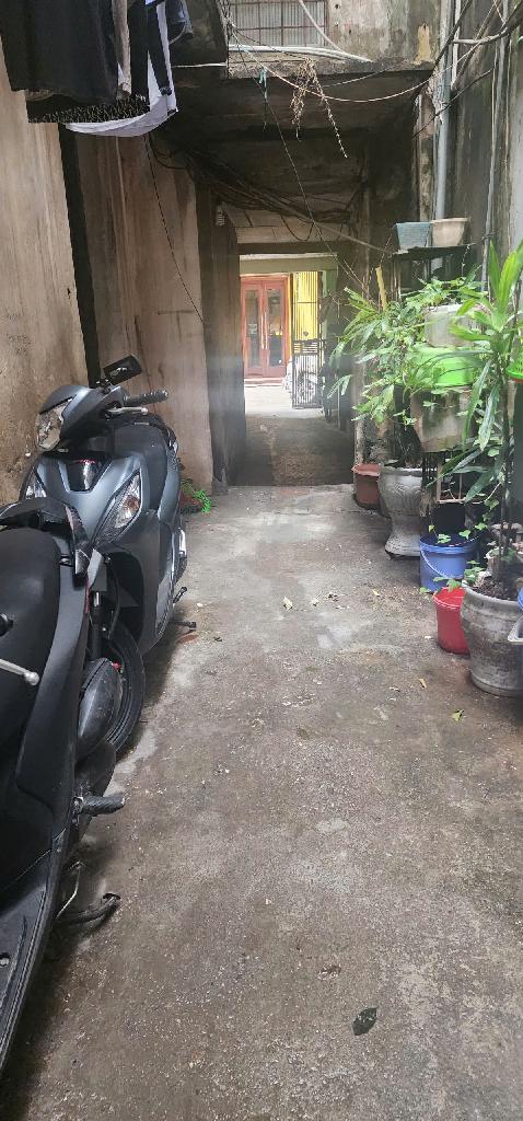 bán nhà đội cấn 47m2 2 tầng 3 tỷ 9