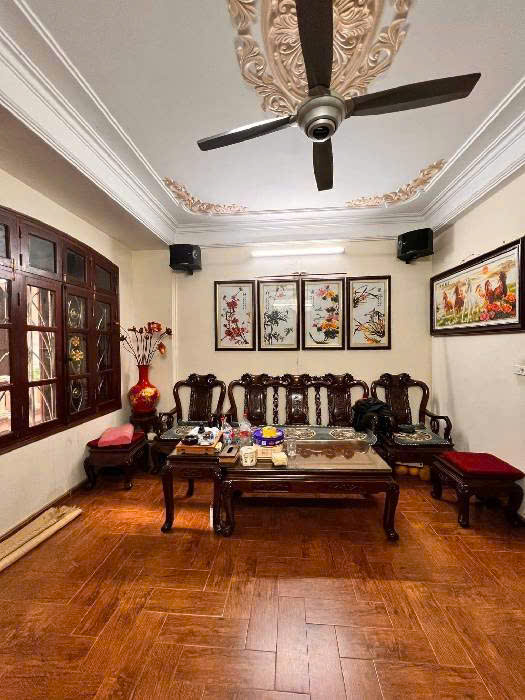 BÁN NHÀ LÔ GÓC, OTO VÀO NHÀ, 51M2 - 14.8 TỶ HAI MẶT THOÁNG, GẦN CHỢ, NHÀ MỚI XÂY