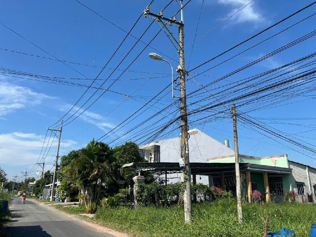 Chủ ngộp bank bán gấp đất 2 mặt tiền Đặng Thị Thưa,Củ Chi, 45x30, chỉ 7tr/m2