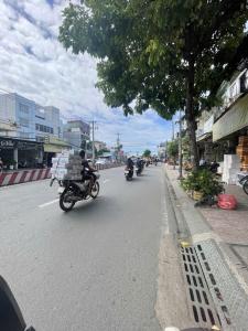 Hiếm ! Bán nhà mặt tiền Huỳnh Tấn Phát, Q7, 195m2, 2 tầng, chỉ 29 tỷ