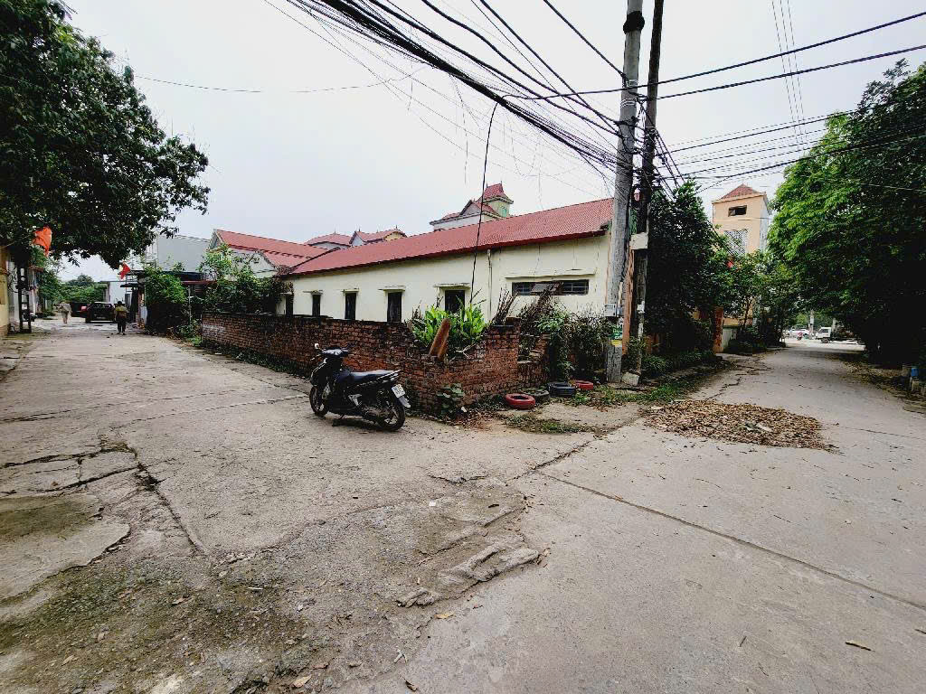 Bán đất, Võng La, 74m2, view công viên, mặt tiền 5.5m, LH: 0967503329 - Hoàng Hiên