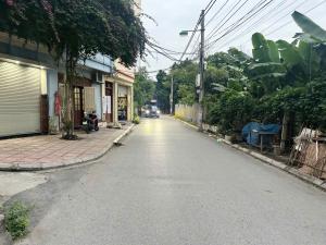 SIÊU PHẨM GIA QUẤT KINH DOANH – Ô TÔ TRÁNH:
