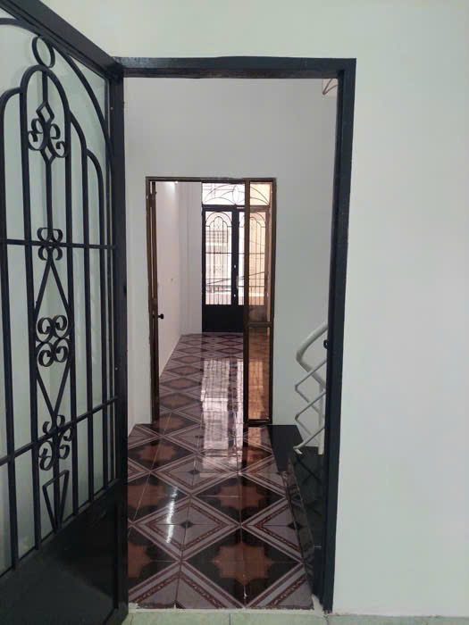 Bán nhà Tân Phú, 4x14, gần Nguyễn Sơn, 3 tầng, 5.x tỷ