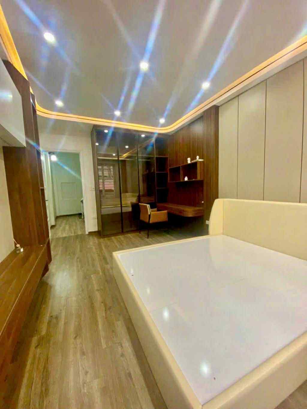 Cần Bán 181.74.23 Trần Phú 34 3.6 10 6.95 tỷ Văn Quán Hà Đông 5-10 tỷ HĐ