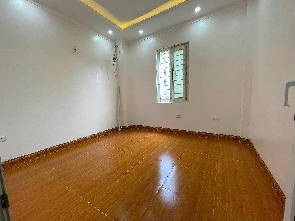 CỰC HIẾM - NGÕ NÔNG GẦN PHỐ - NHÀ ĐẸP Ở NGAY - GIÁ CỰC HỢP LÝ.