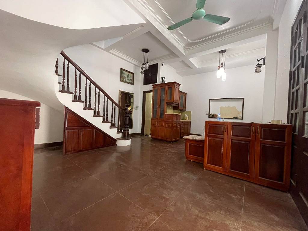 Bán nhà KDT Văn Quán xây 5 tầng, gần hồ Văn Quán hơn 13 tỷ