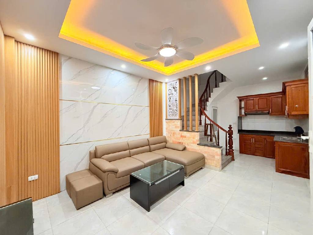 Bán nhà phố Thanh Bình DT 30m2 xây 5 tầng ô tô đỗ cửa giá hơn 7 tỷ