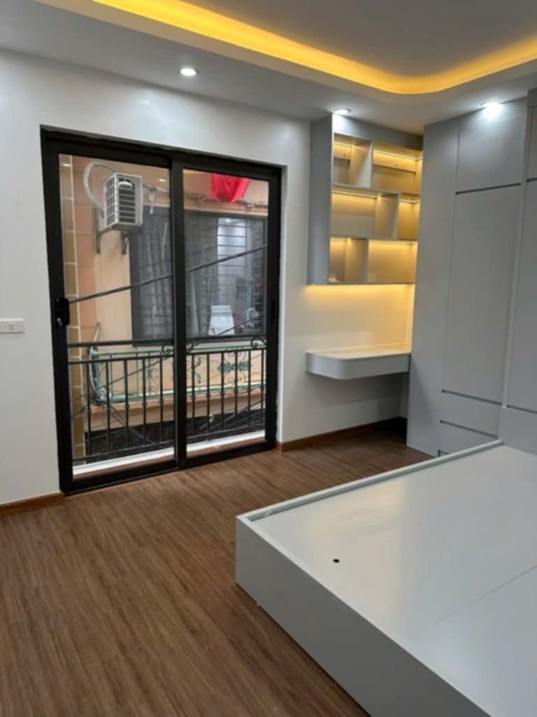 Bán nhanh nhà phố Hà Trì DT 45m2 xây 5 tầng lô góc xây mới hơn 9 tỷ