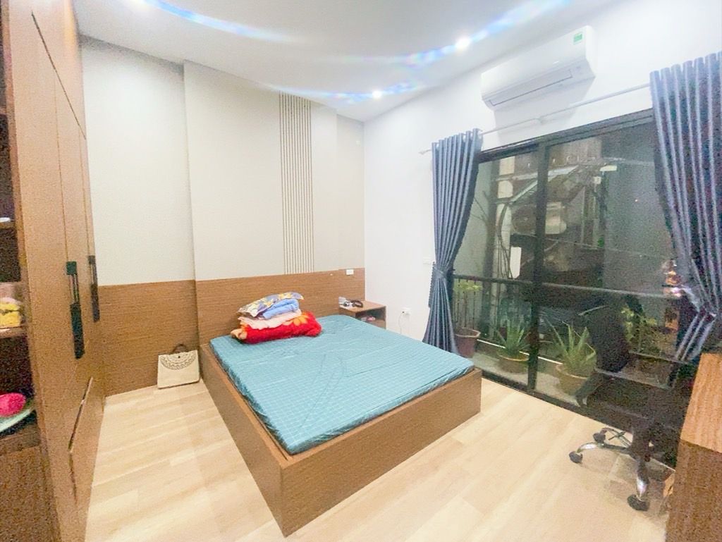 chính chủ cần bán nhanh nhà phố Hà Trì 45m2 xây 4 tầng ô tô lùi cửa nhỉnh 10