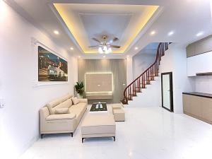 SIÊU PHẨM TẦM TIỀN- NHÀ MỚI- FULL ĐỒ !!!