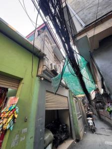 bán gấp nhà phố ẩm thực Triều Khúc 50m2 xây 3 tầng loanh quanh 9 tỷ