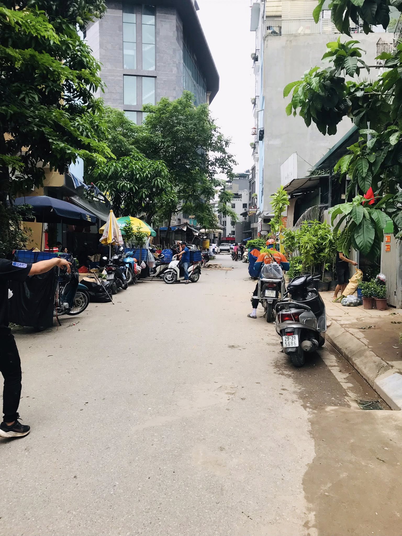 NHÀ ĐẸP HOÀNG HOA THÁM, TRUNG TÂM TÂY HỒ - DT 27M2, 4.2 TỶ - AN SINH TUYỆT VỜI