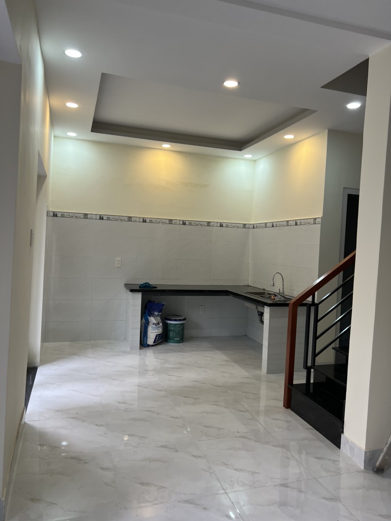 NHÀ MỚI 2 TẦNG, CHỈ NHỈNH HƠN 3 TỶ DỌN VALI VÀO Ở NGAY