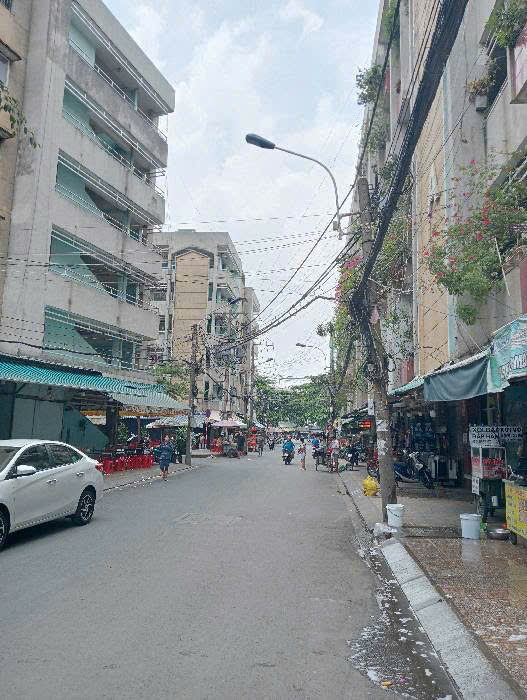 NHÀ TÂN PHÚ - GIÁ NHỈNH 3 TỶ - VÀO Ở NGAY