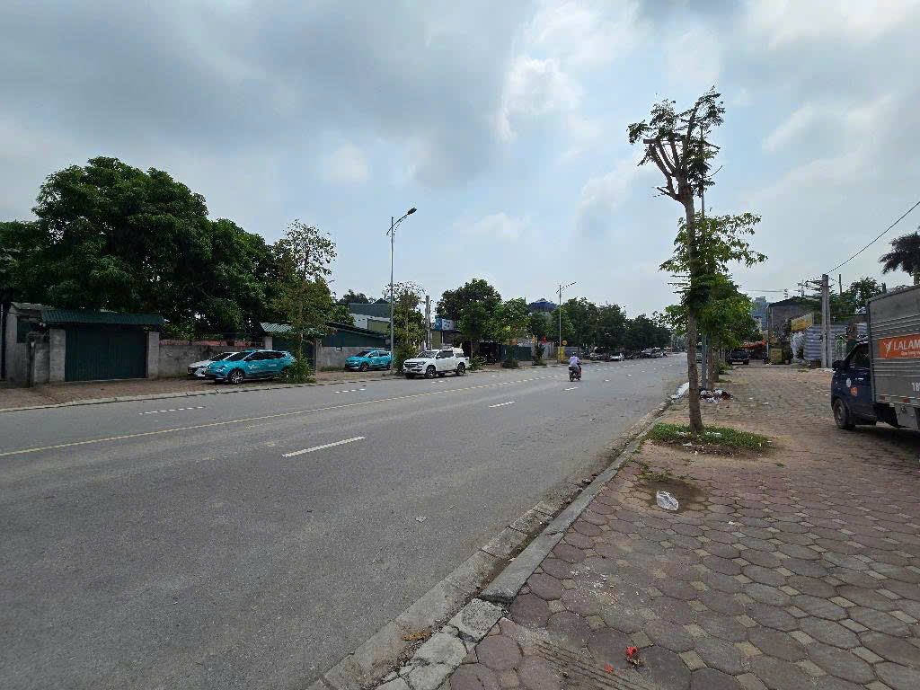 Đất Đông Ngạc, xe 16 chỗ đỗ cửa, 57m2, 4.9x tỷ