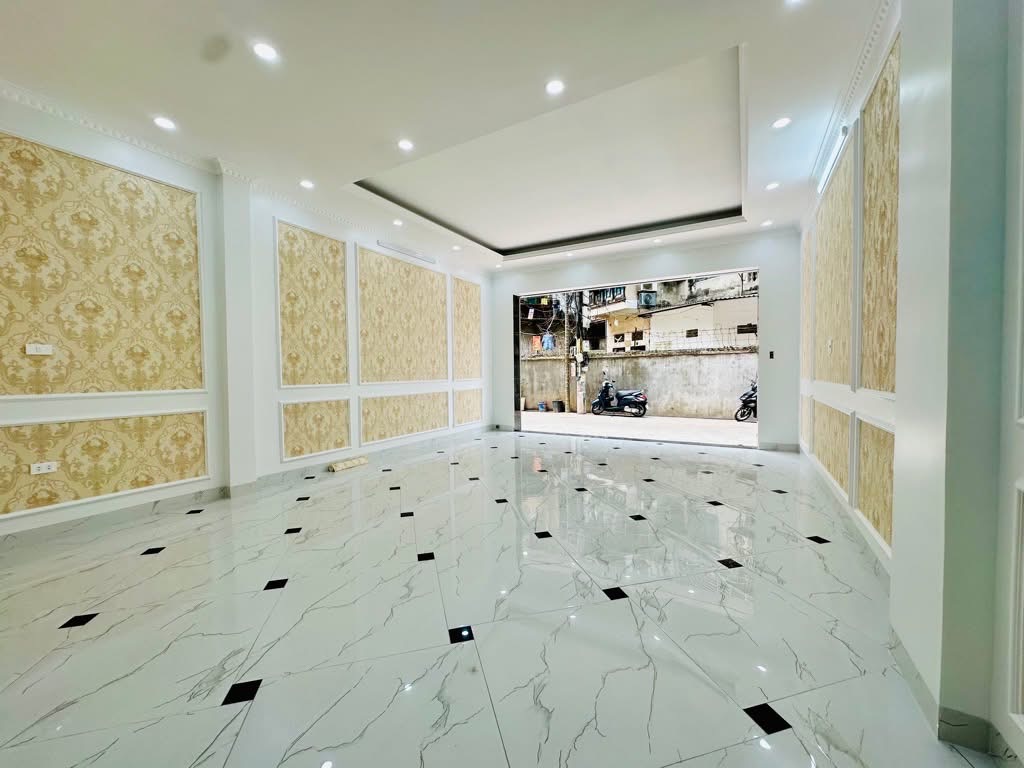 BÁN NHÀ ĐAN PHƯỢNG - NHÀ MỚI CỨNG - THANG MÁY - TIỆN ÍCH
