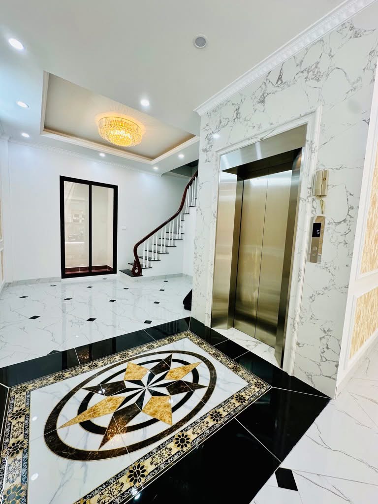 BÁN NHÀ ĐAN PHƯỢNG - NHÀ MỚI CỨNG - THANG MÁY - TIỆN ÍCH