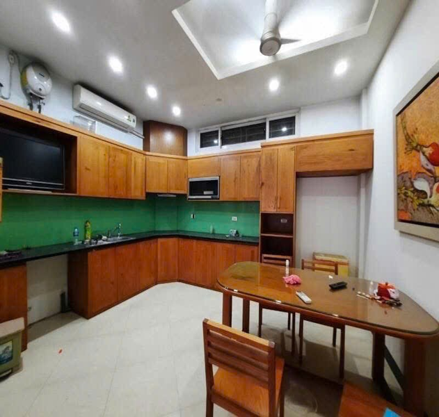 Nhà mặt ngõ Đội Cấn – Ba Đình