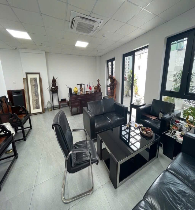 Nhà dòng tiền 9 tầng Mai Dịch – Cầu Giấy