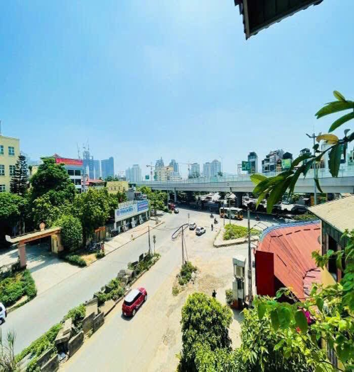 Lô góc 3 mặt tiền – nhà 4 tầng – kinh doanh phố Phạm Văn Đồng