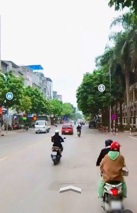 Nhà đẹp 4 tầng - 43m2 mặt phố Trần Quốc Hoàn - Cầu Giấy