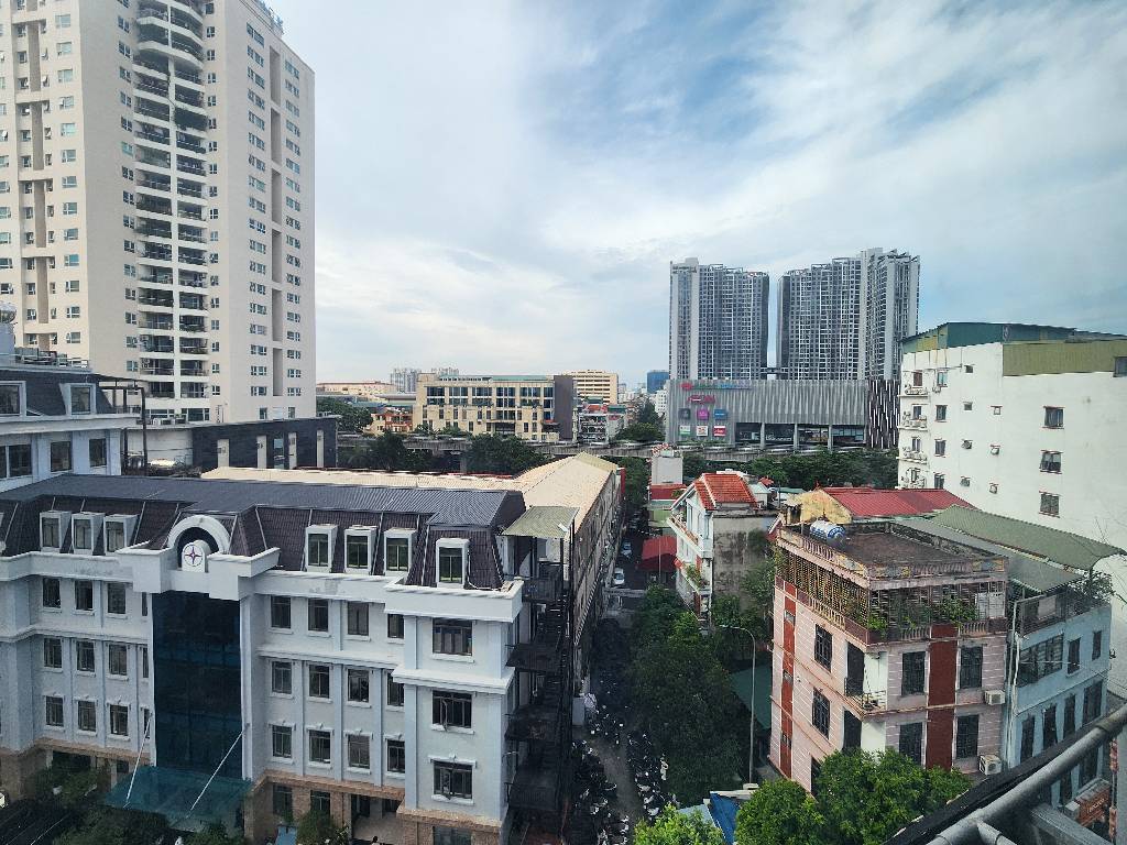 Tòa nhà Lô góc DV 34 phòng KK dòng tiền khủng, mặt phố Trần Quốc Vượng,Cầu Giấy, Hà Nội