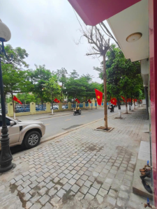 -	Bán đất đẹp gần Nhổn; Lô góc 2 mặt tiền ôtô; Trục chính kinh doanh