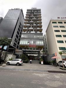 B.á.n Hotell đẳng cấp 5 sao, mặt phố Duy Tân Cầu Giấy Hà Nội