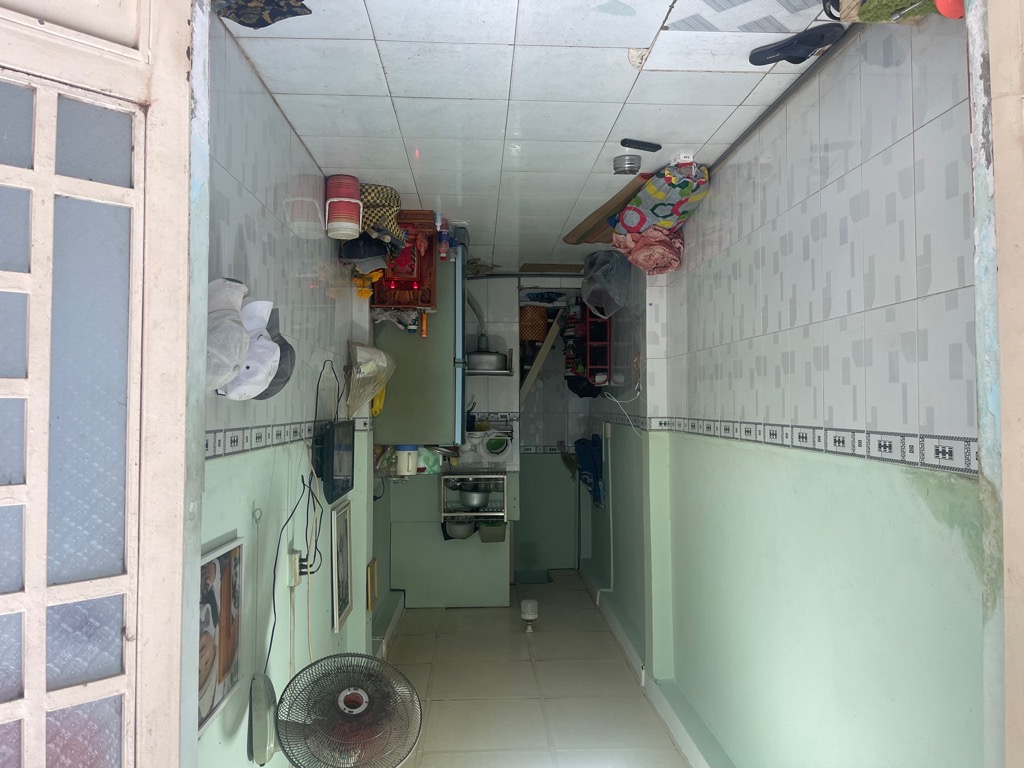 Cần tiền bán gấp nhà quận 8