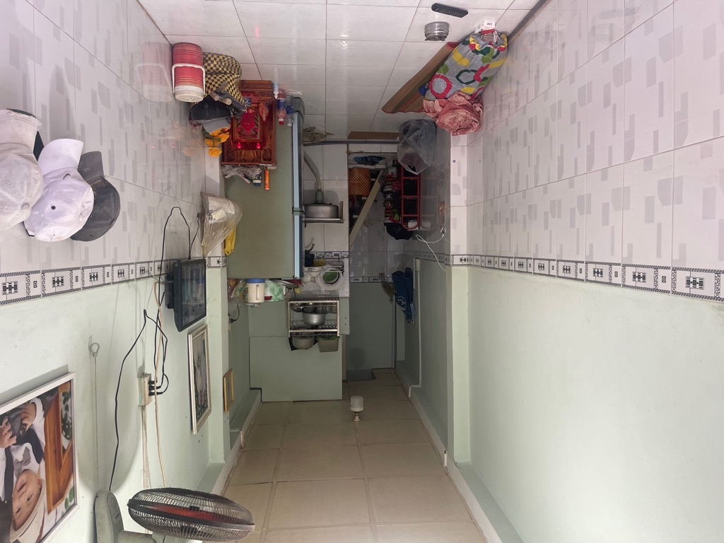 Cần tiền bán gấp nhà quận 8