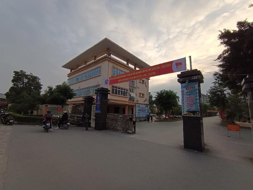 Bán đất Phụng Châu, 2 mặt thoáng, 61m2, 2.58 tỷ