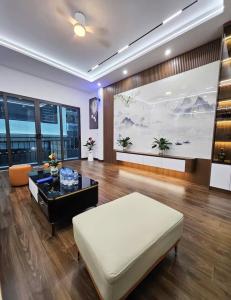 HOÀNG VĂN THÁI – Sổ đỏ PHÂN LÔ – Ô TÔ tránh - Kinh Doanh - 66m2 - 6 tầng - chỉ 13 tỷ