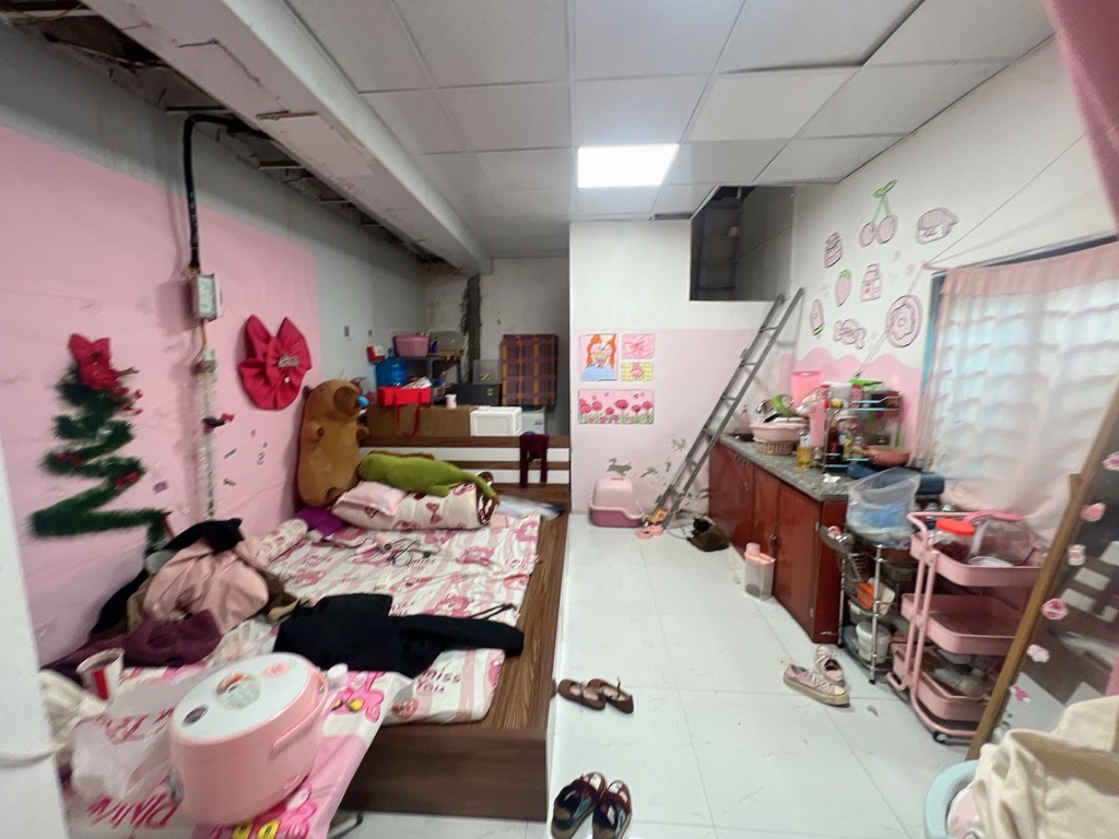 Bán nhà dân xây ô tô đỗ cửa
