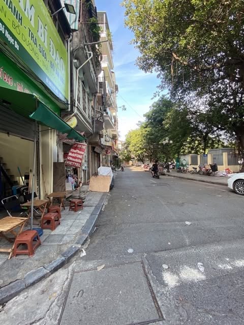 Bán nhà Phố Đỗ Ngọc Du - Hai bà trưng 8m2x2t view hồ hai bà giá chào 4tỷ6