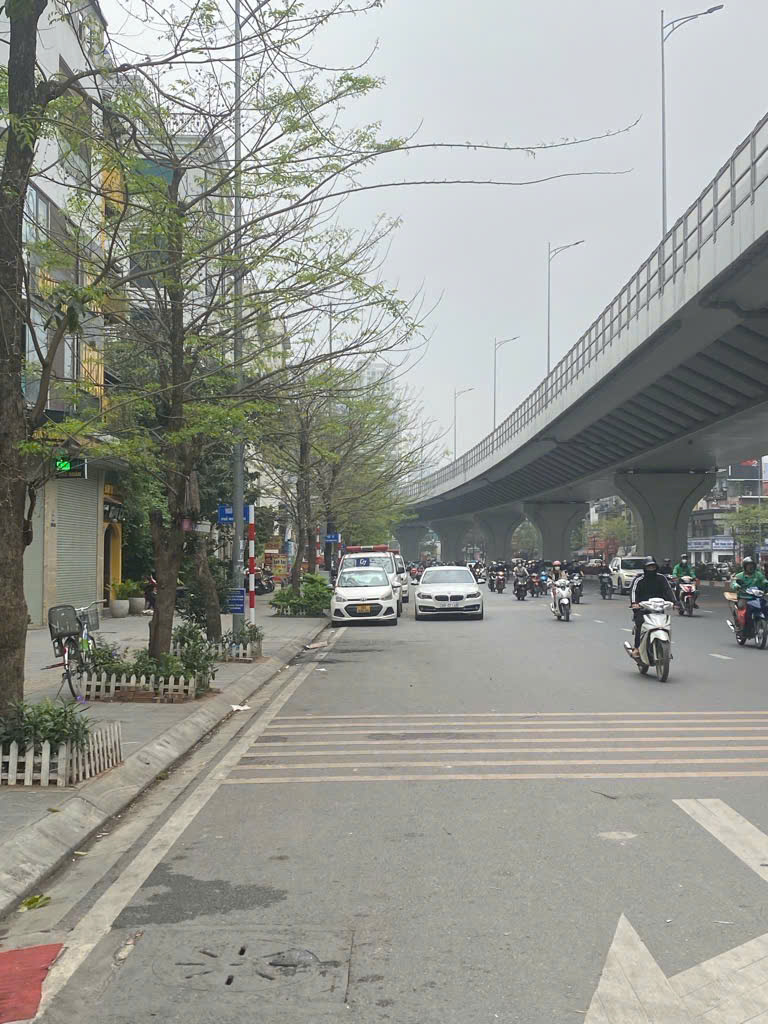 BÁN ĐẤT MẶT TIỀN ĐƯỜNG MINH KHAI - HAI BÀ TRƯNG 24M2 SẴN SÀNG GIAO DỊCH 5.4TỶ