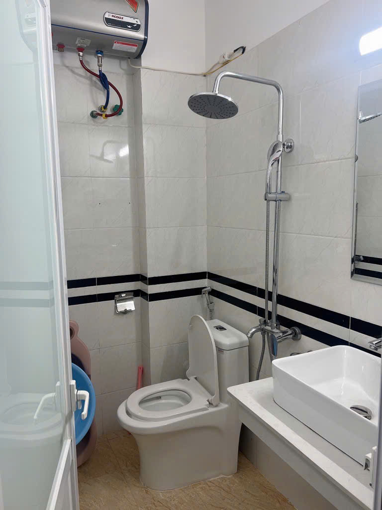 SIÊU PHẨM LÔ GÓC – FULL NỘI THẤT – THIẾT KẾ HIỆN ĐẠI – GIÁ CỰC TỐT CHỈ 5.45 TỶ