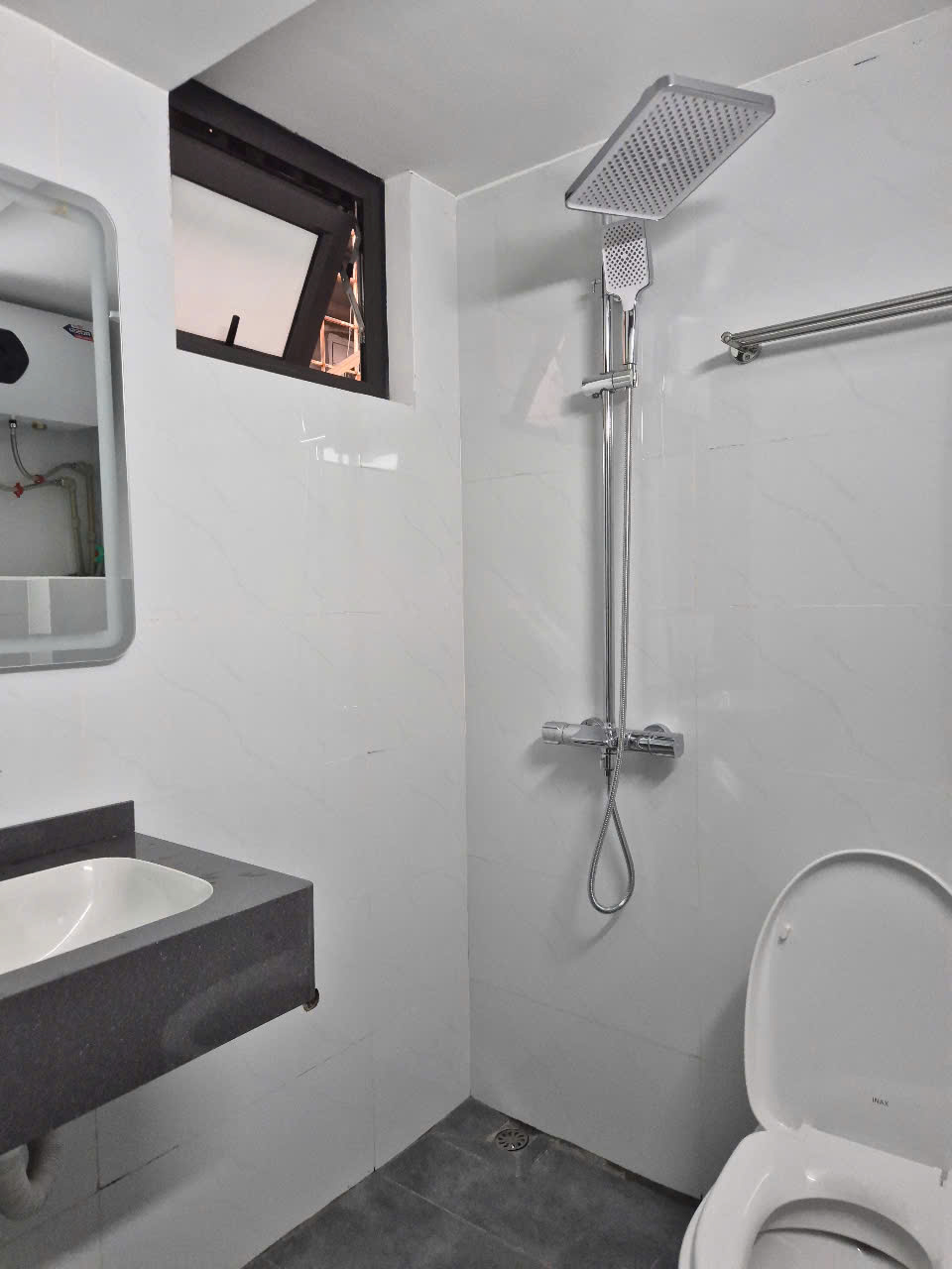 Bán nhà phân lô phố Linh Lang, ngõ rộng 2 ô tô thênh thang, mặt tiền lớn, 80m2 27 tỉ